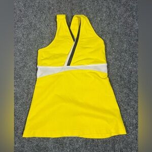 Lululemon tank  bra yellow size 4